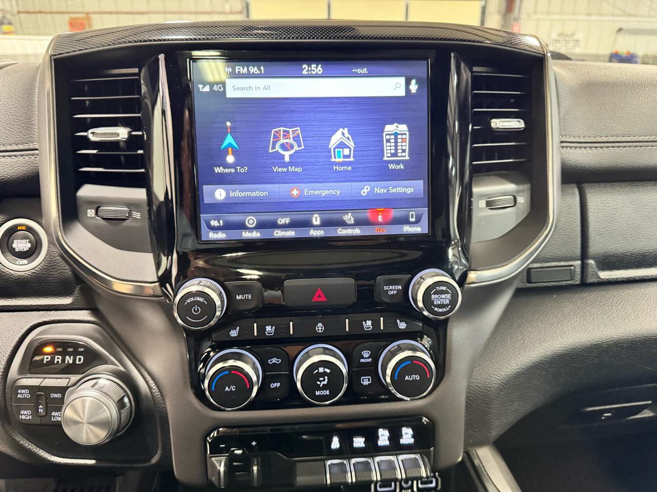 RAM 1500 Sport 4x4 Crew Cab 5'7" Box 2019