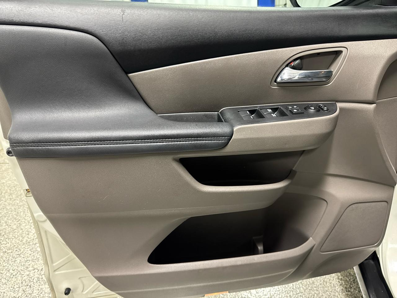 Honda Odyssey 5dr EX-L 2016
