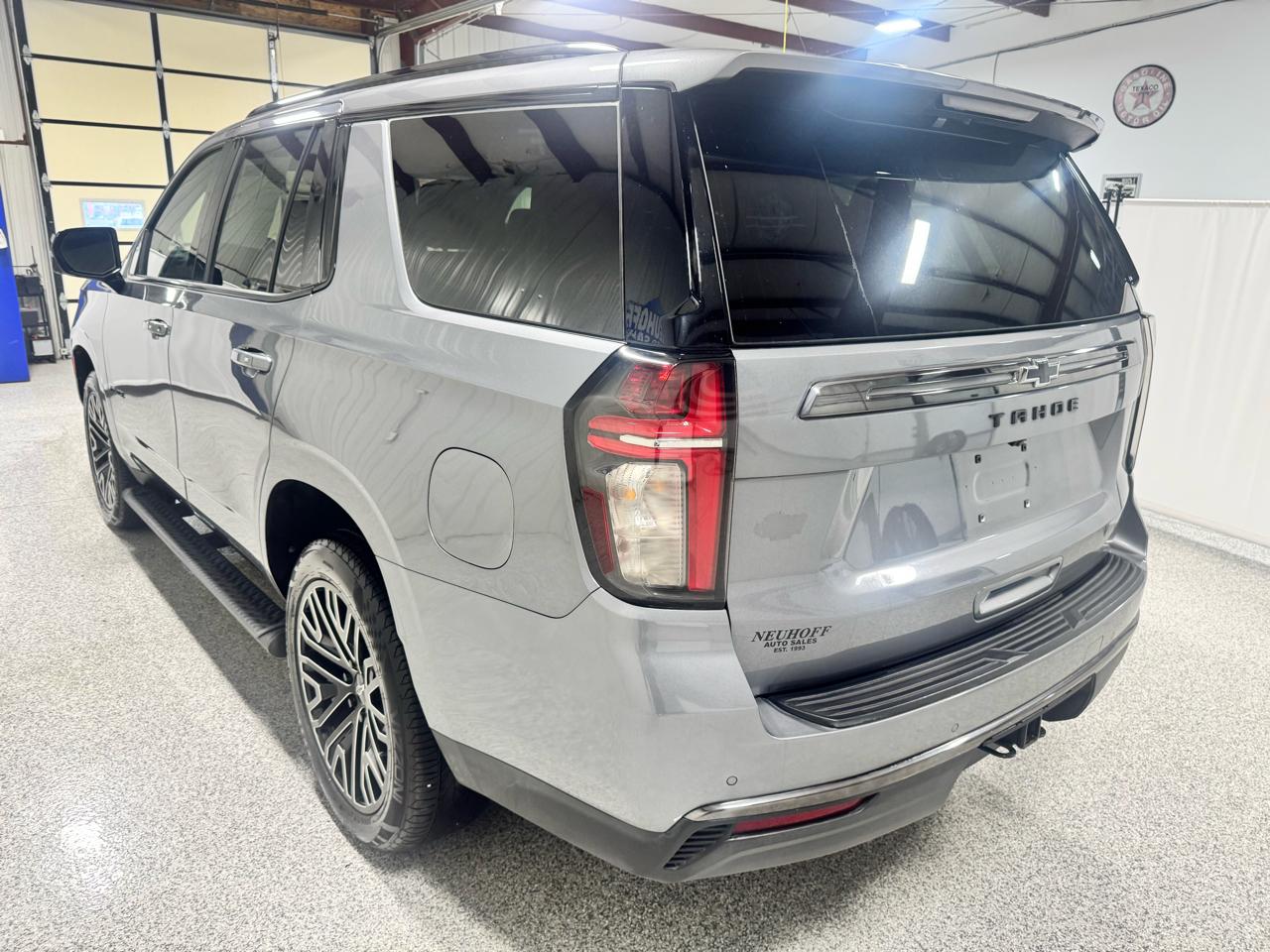 Chevrolet Tahoe 4WD 4dr Z71 2022
