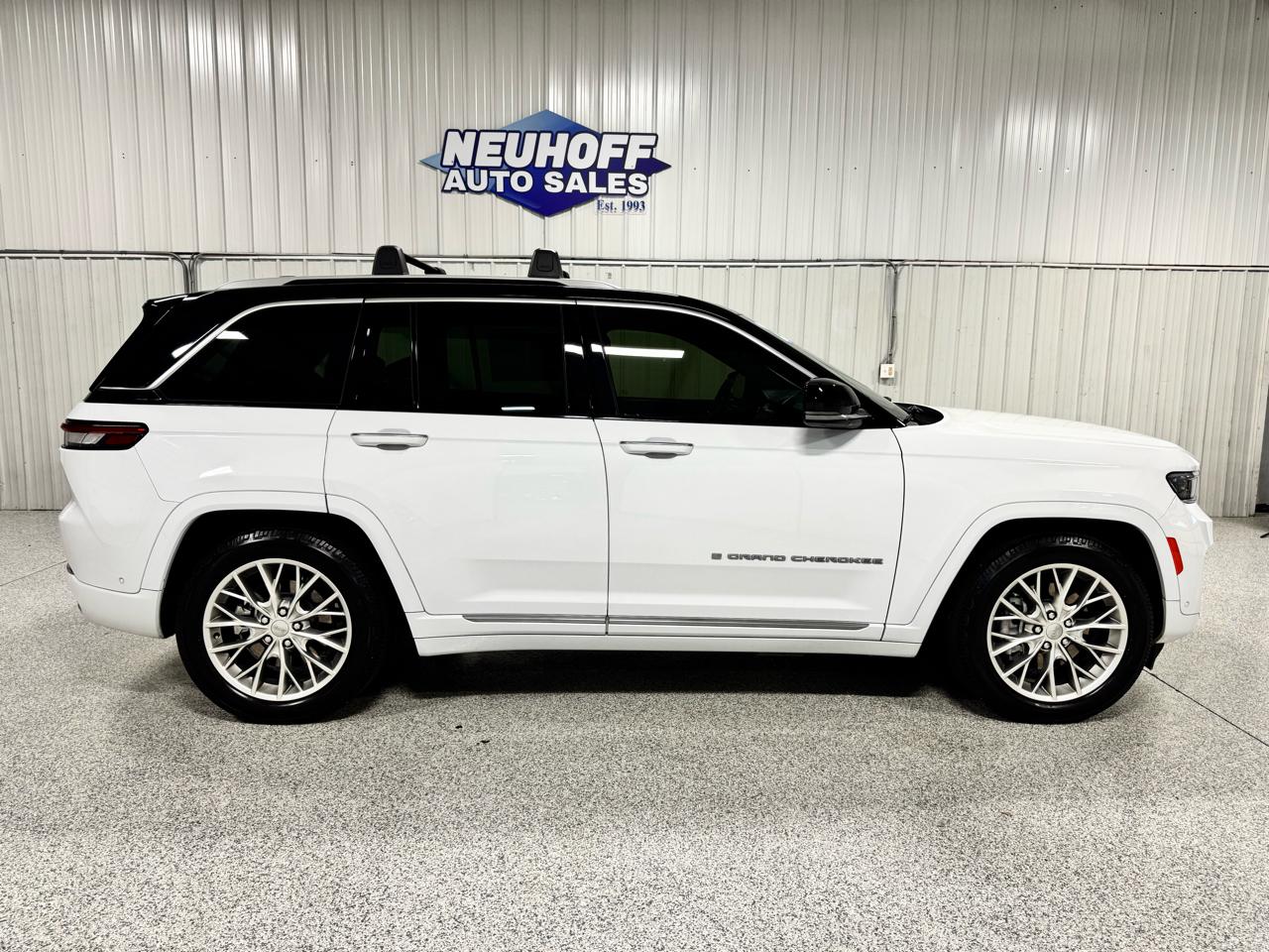 2022 Jeep Grand Cherokee 4xe Summit 4x4