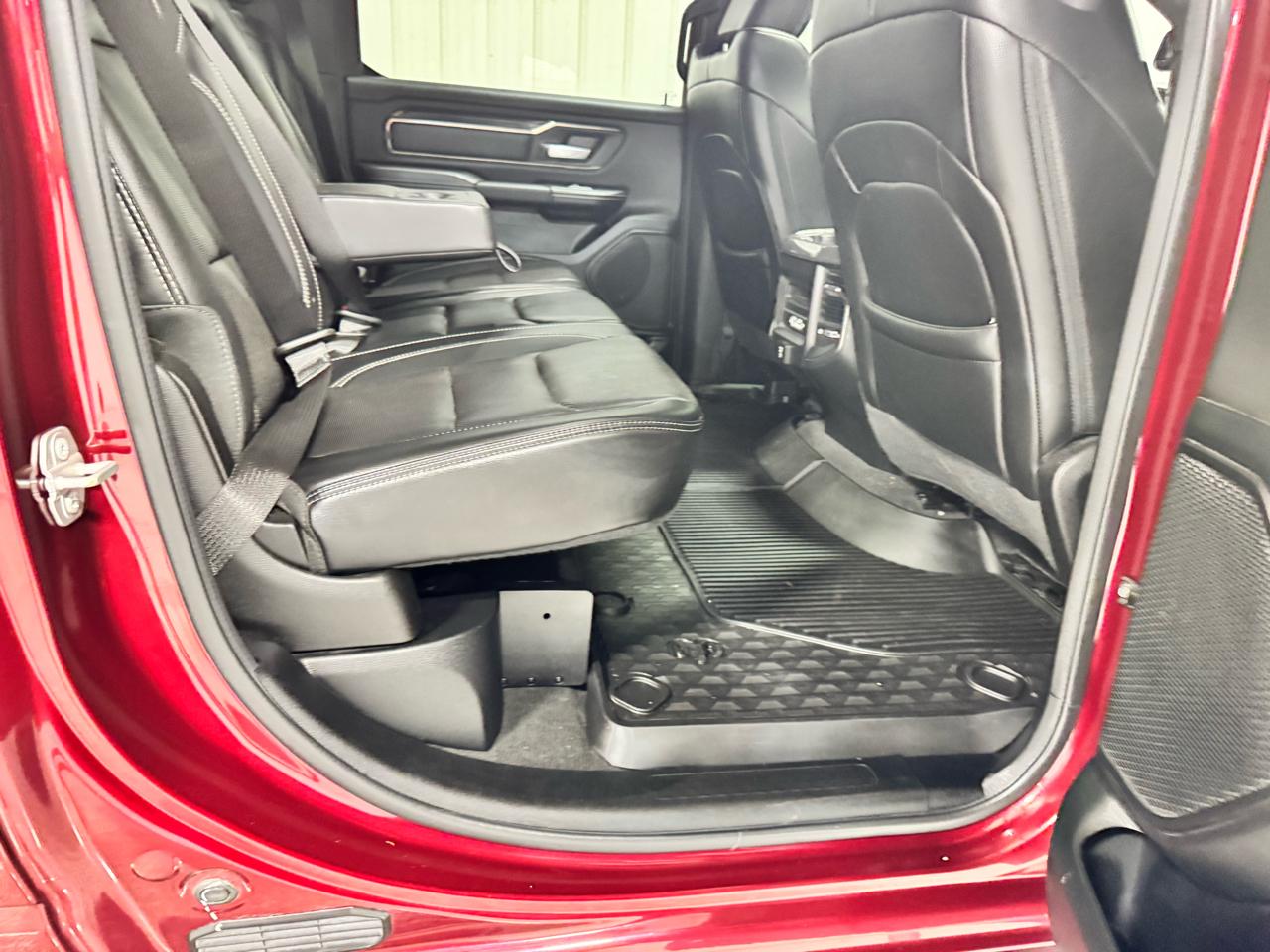 RAM 1500 Sport 4x4 Crew Cab 5'7" Box 2020