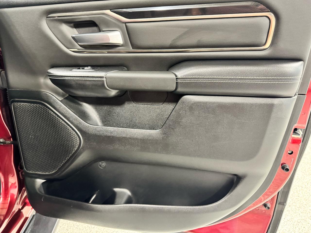 RAM 1500 Sport 4x4 Crew Cab 5'7" Box 2020