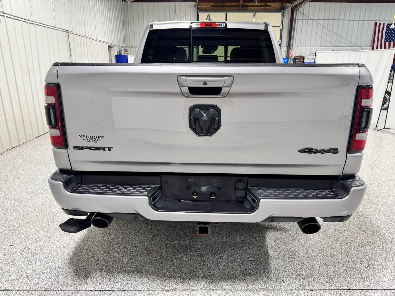 RAM 1500 Sport 4x4 Crew Cab 5'7" Box 2022