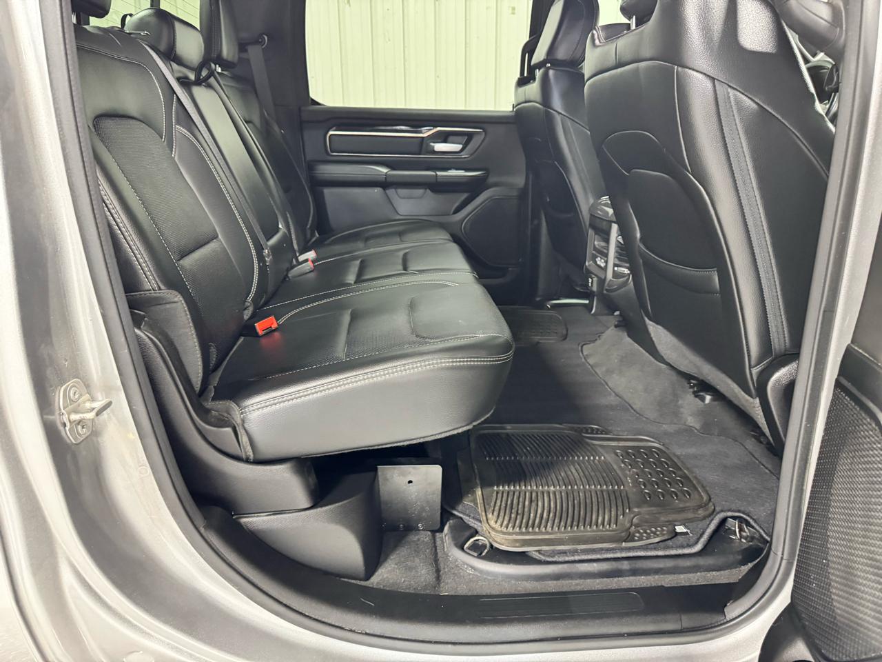 RAM 1500 Sport 4x4 Crew Cab 5'7" Box 2022