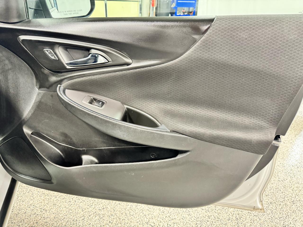 Chevrolet Malibu 4dr Sdn LT 2020