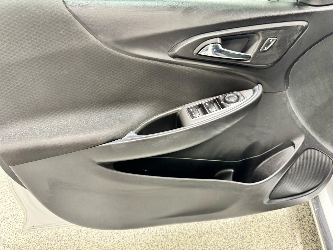 Chevrolet Malibu 4dr Sdn LT 2020