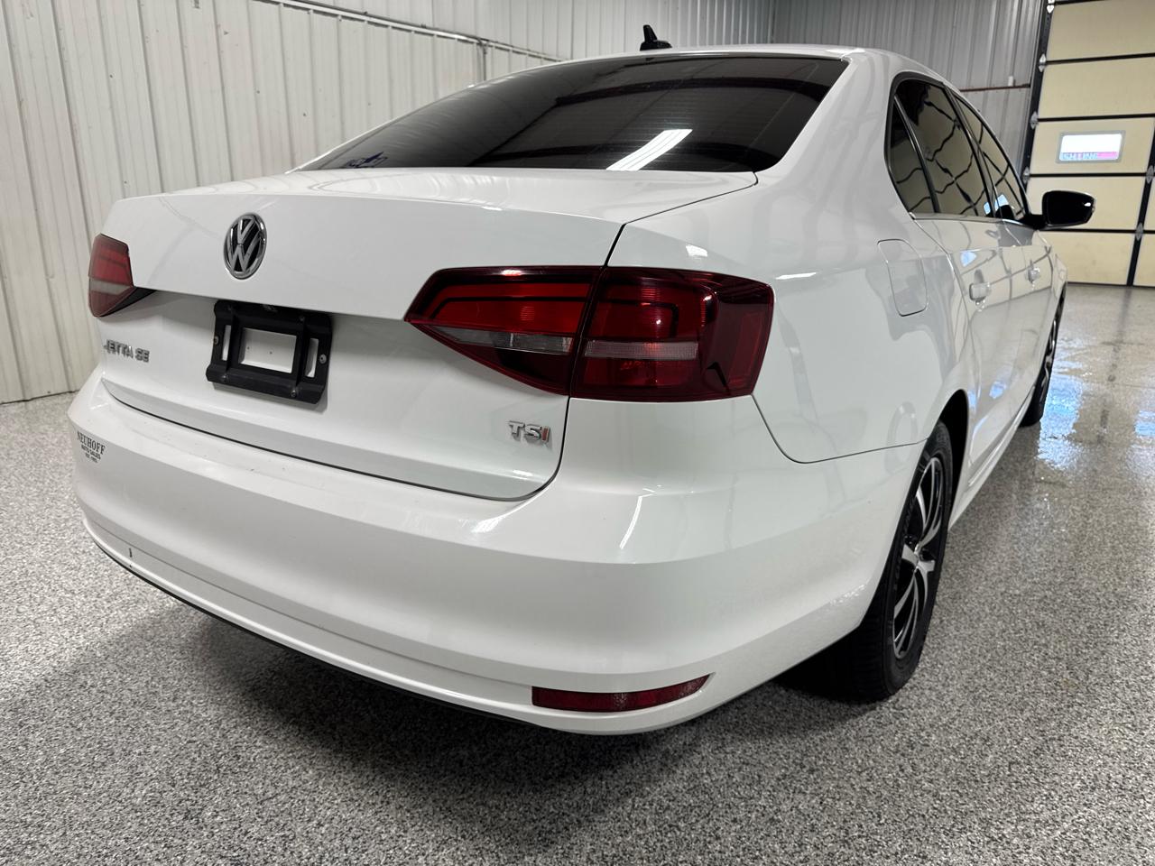 Volkswagen Jetta 1.4T SE Auto 2017