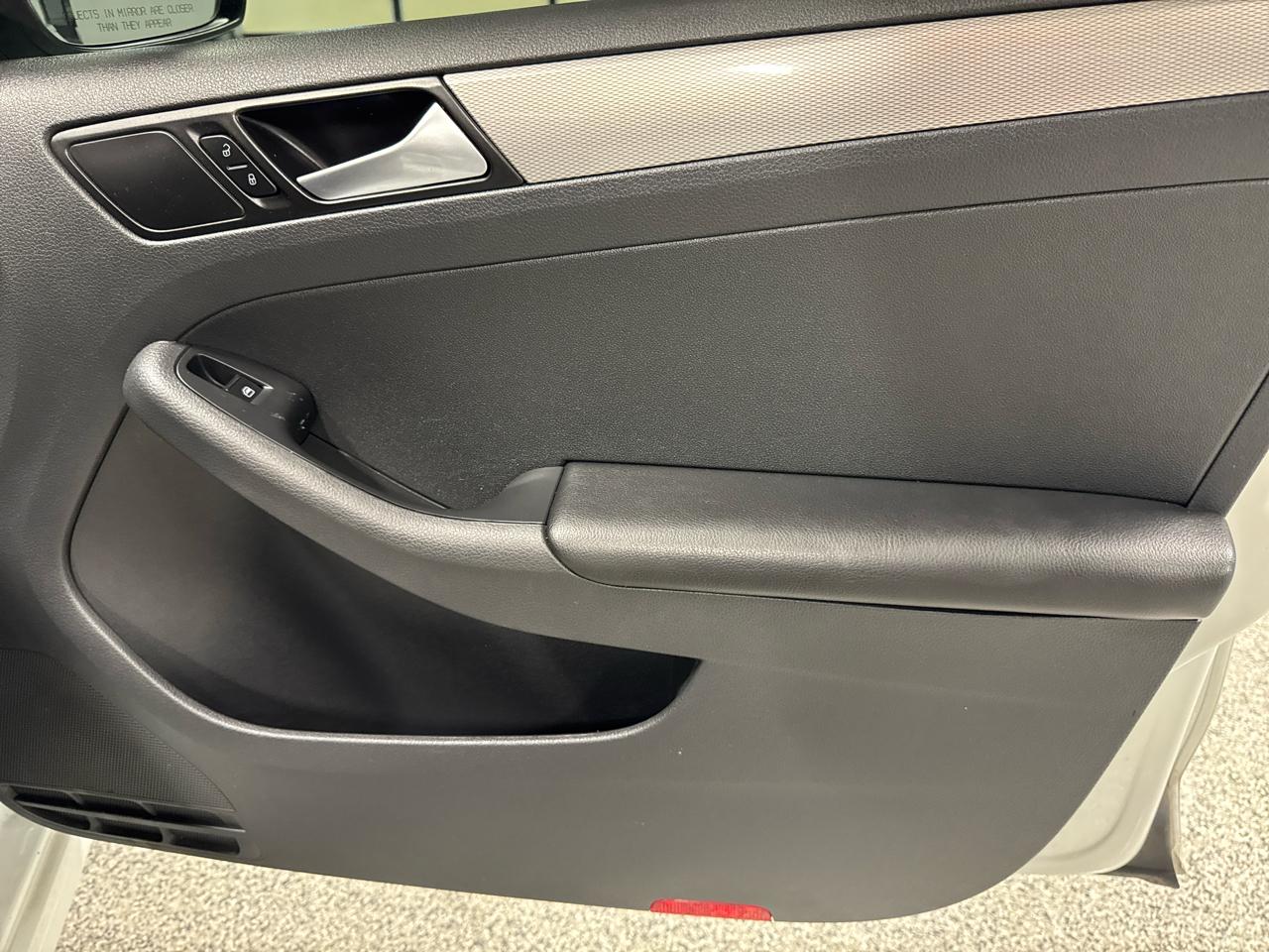 Volkswagen Jetta 1.4T SE Auto 2017
