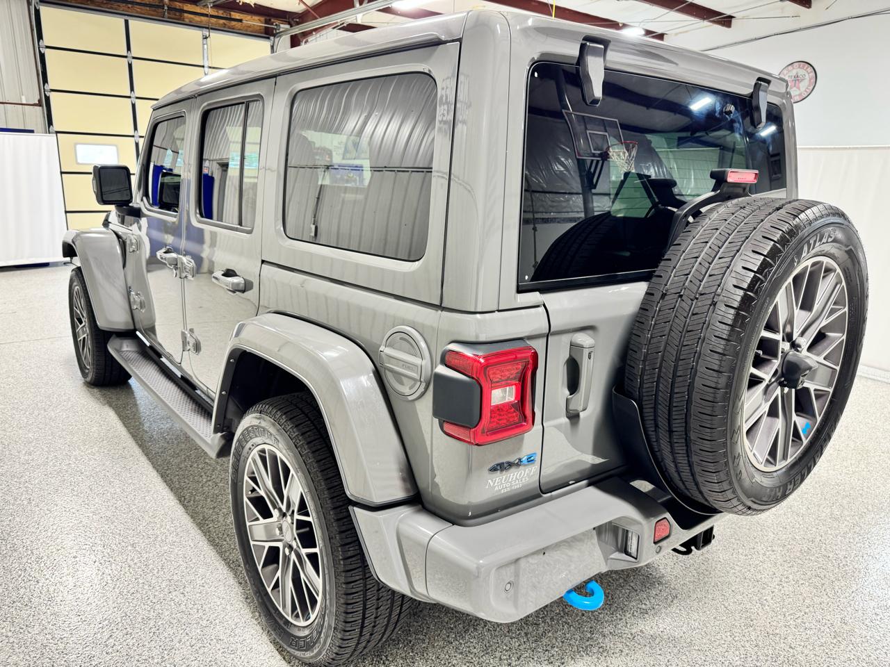 Jeep Wrangler 4xe Unlimited Sahara High Altitude 4x4 2022