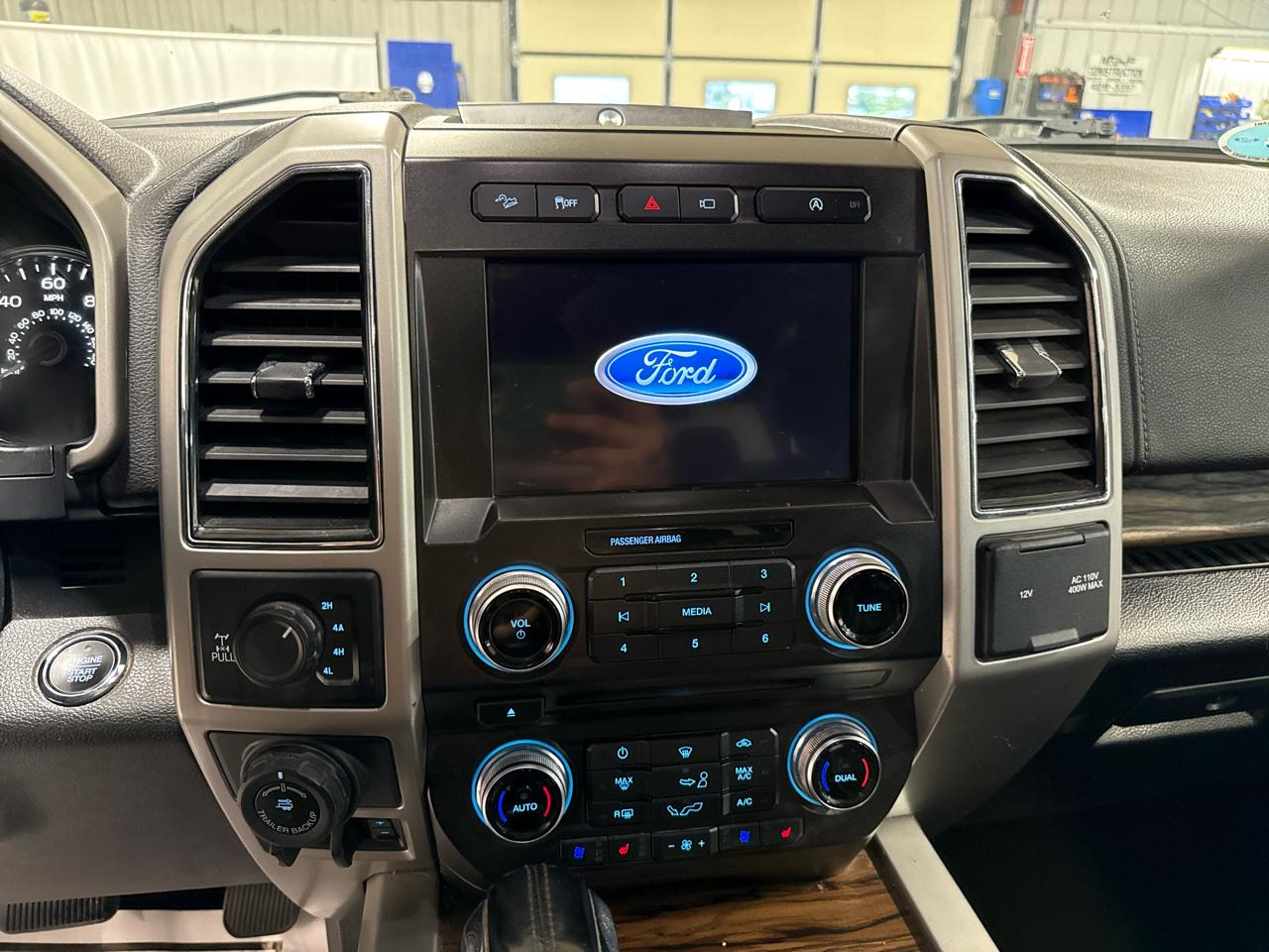 Ford F-150 Lariat 4WD SuperCrew 5.5' Box 2018