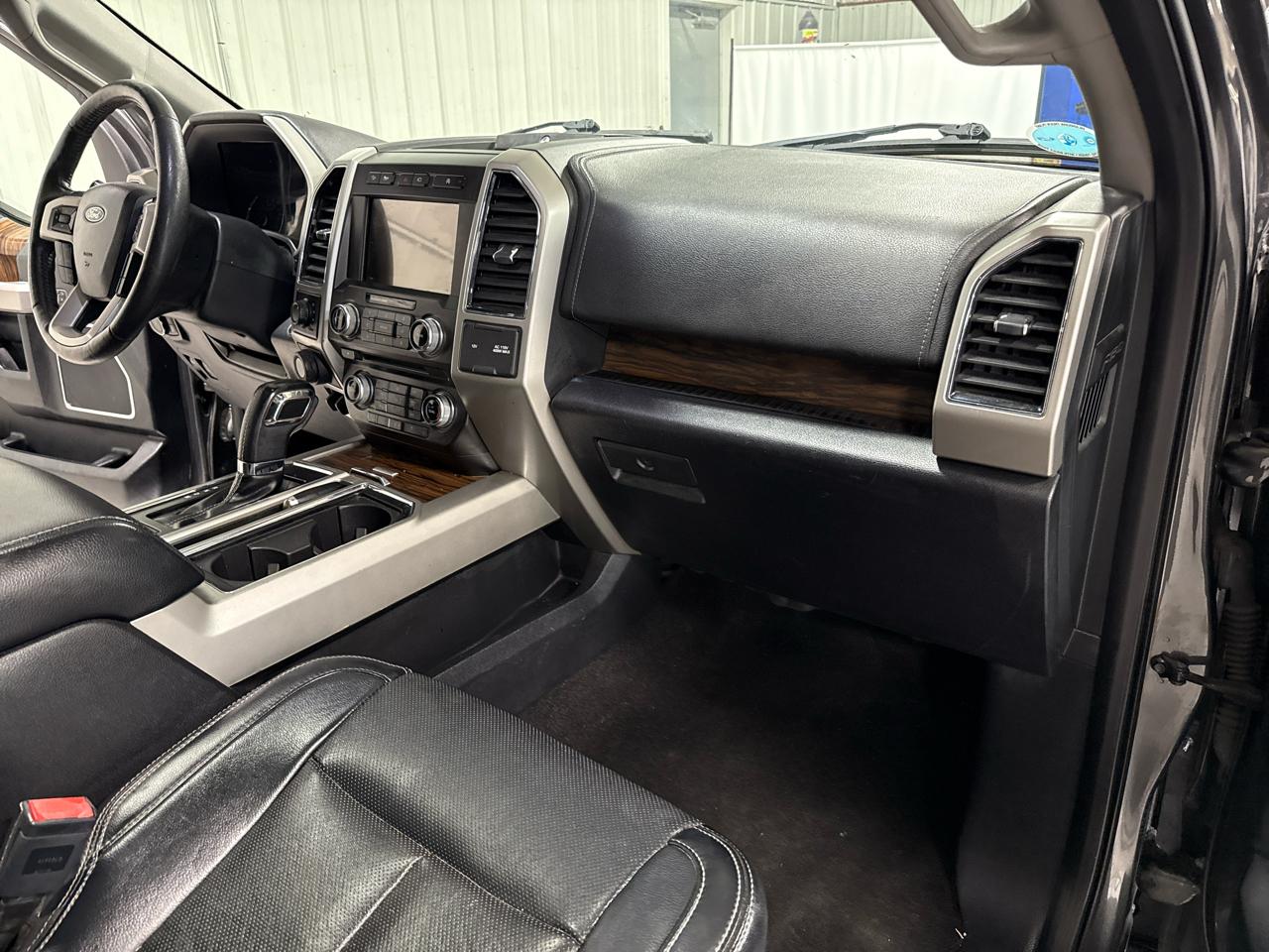 Ford F-150 Lariat 4WD SuperCrew 5.5' Box 2018
