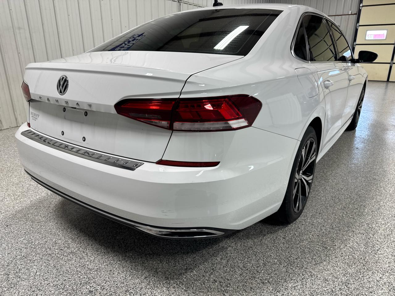 Volkswagen Passat 2.0T SE Auto 2022