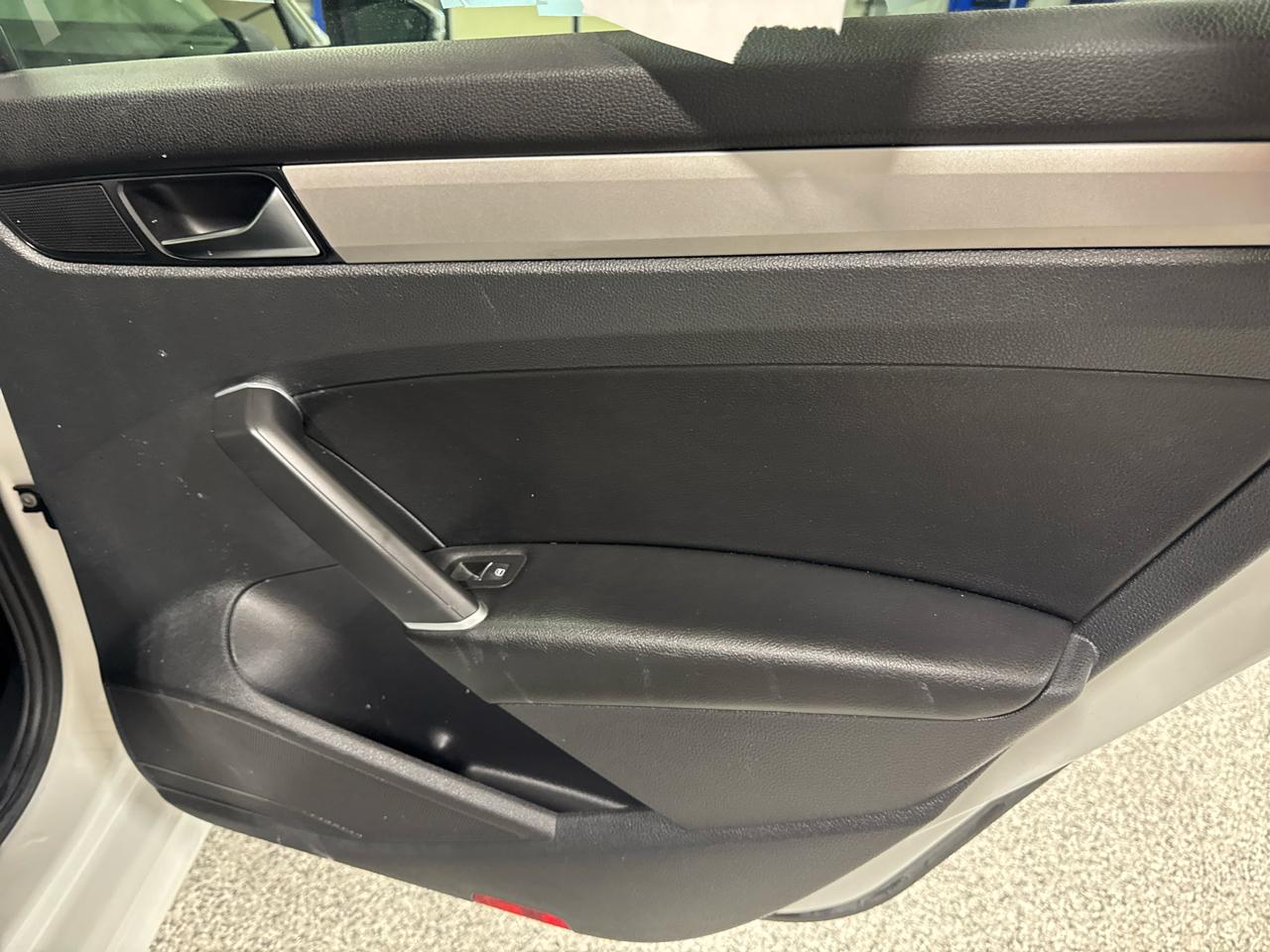 Volkswagen Passat 2.0T SE Auto 2022
