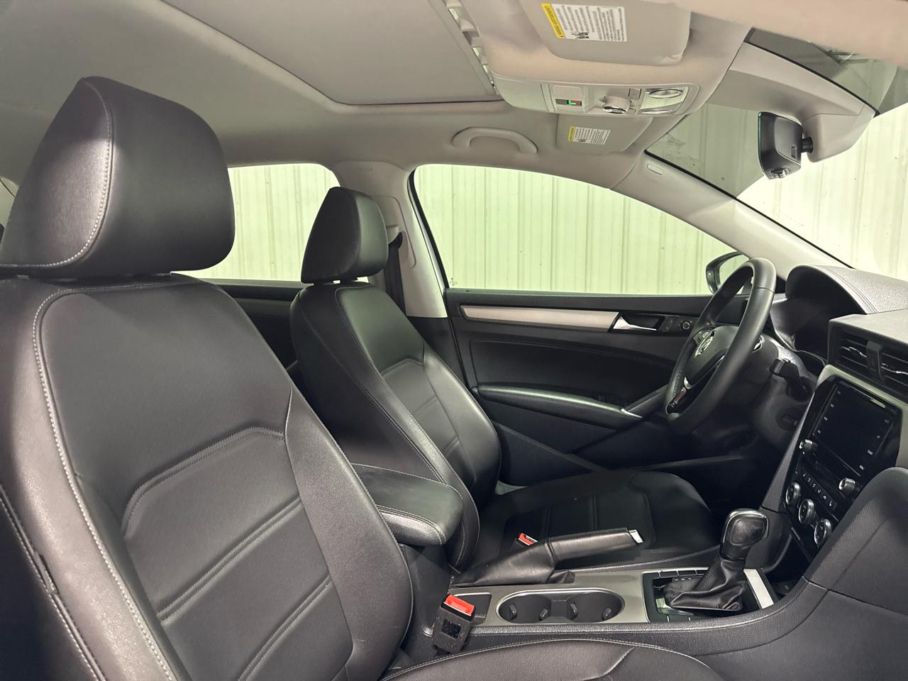 Volkswagen Passat 2.0T SE Auto 2022