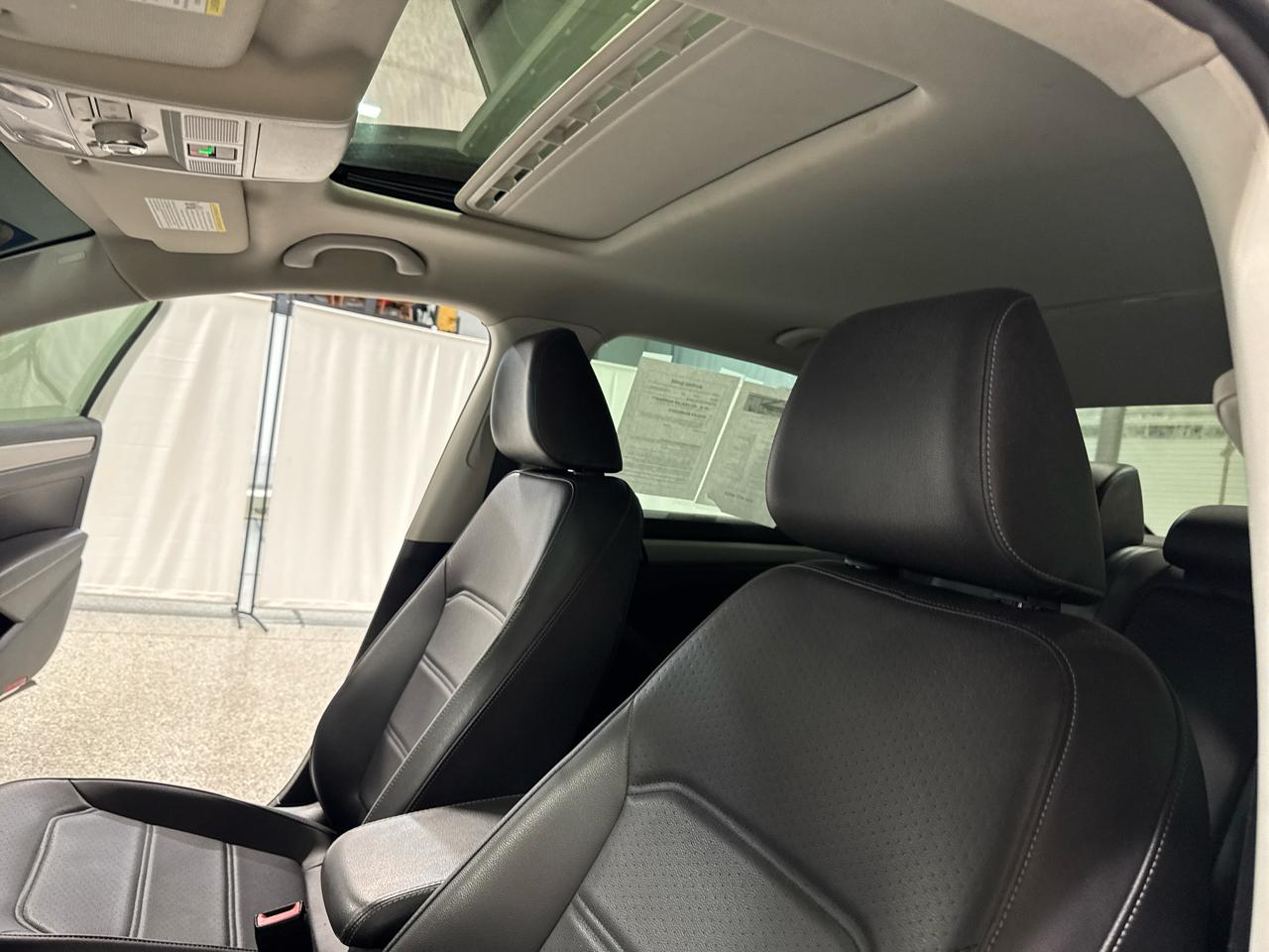 Volkswagen Passat 2.0T SE Auto 2022
