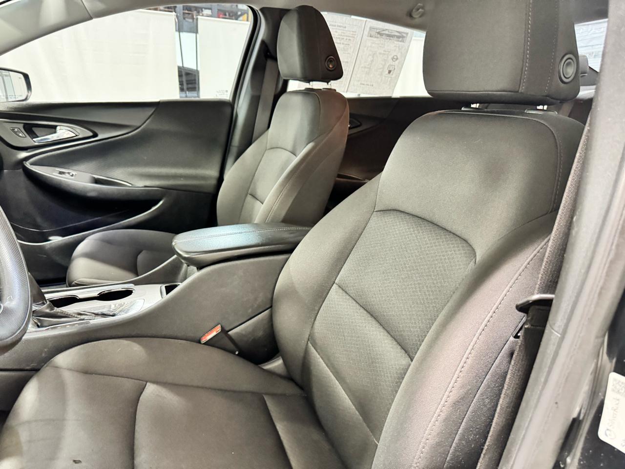 Chevrolet Malibu 4dr Sdn LT 2020