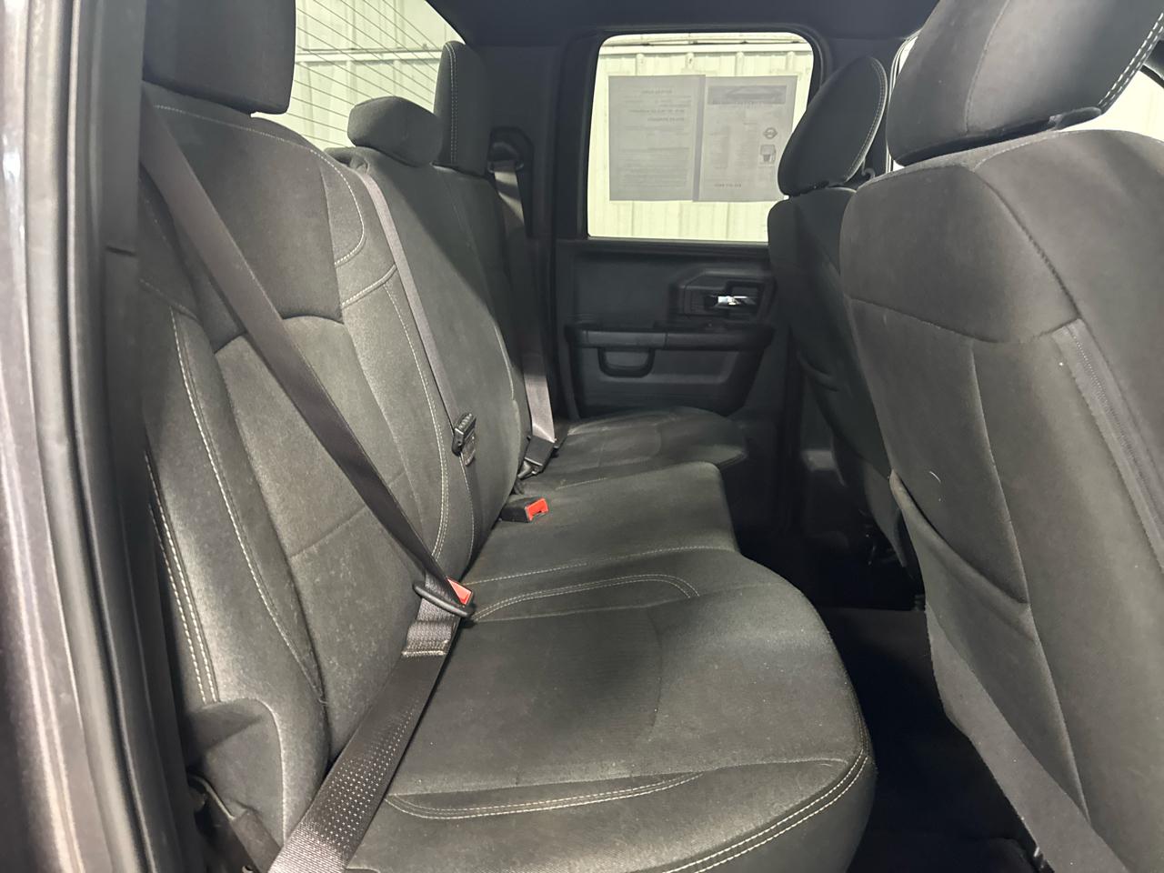 RAM 1500 Classic Warlock 4x4 Quad Cab 6'4" Box 2021