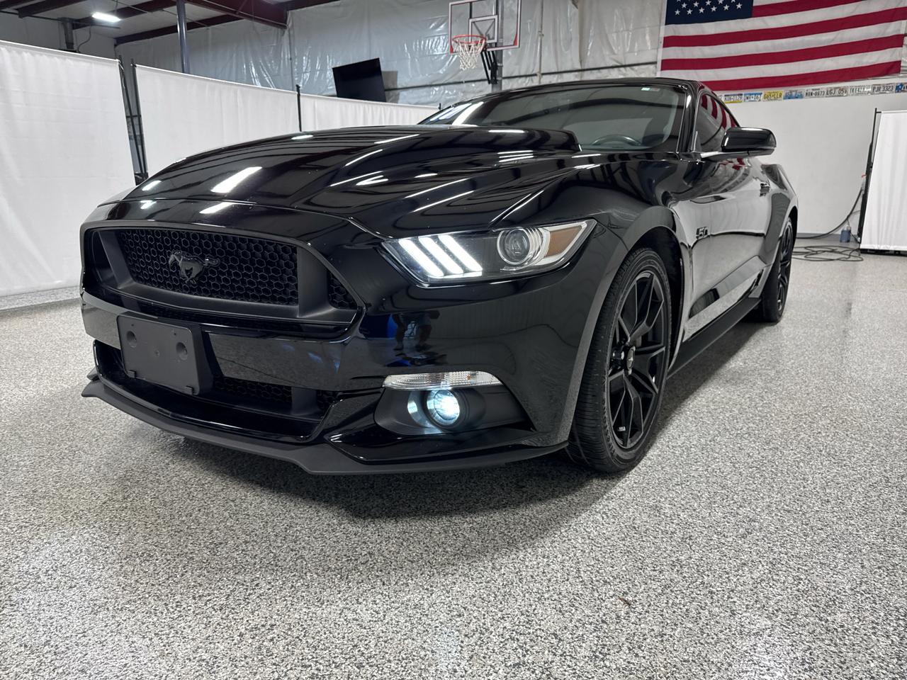 Ford Mustang GT Fastback 2017