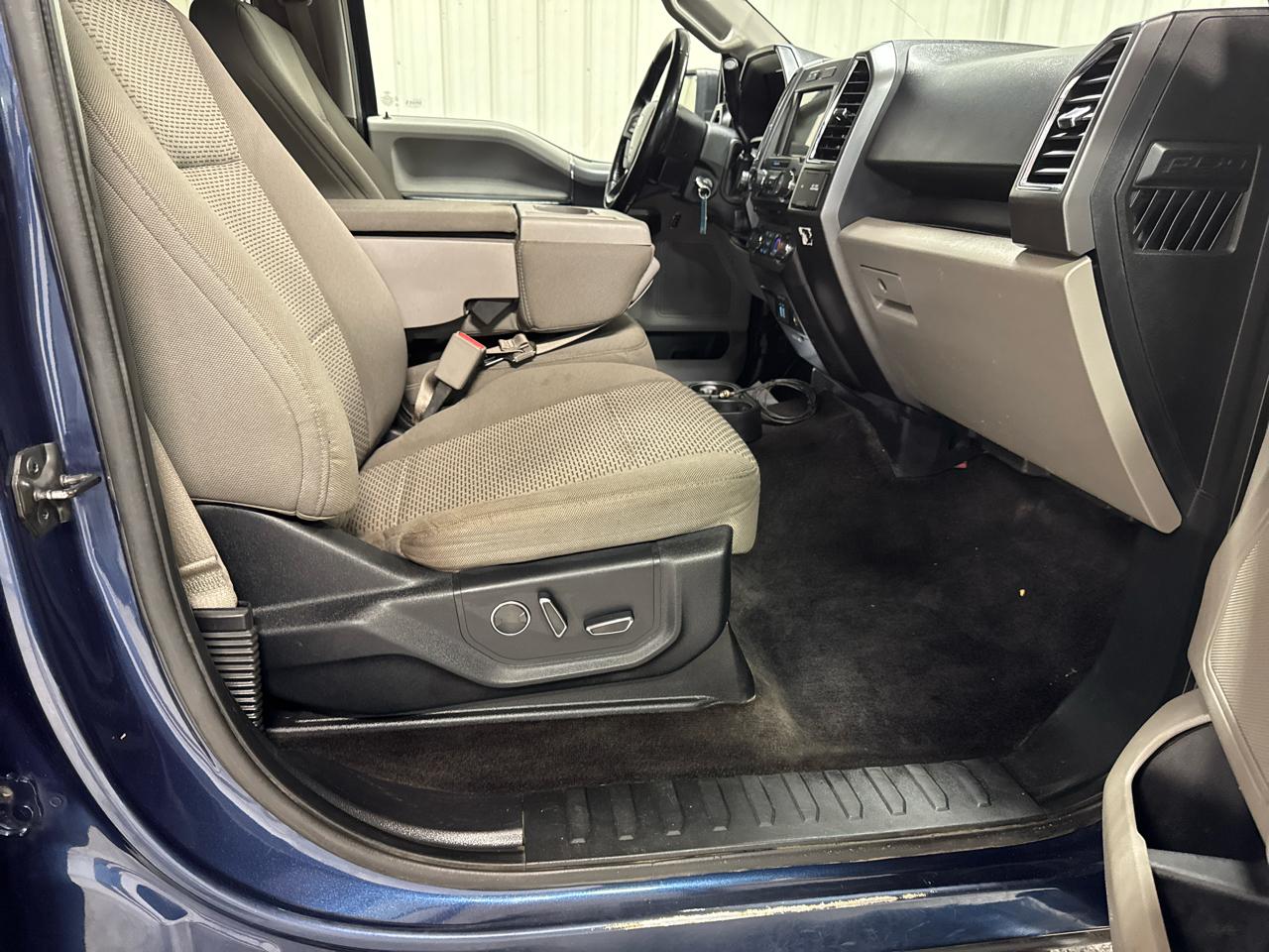 Ford F-150 4WD SuperCrew 157" XLT 2016