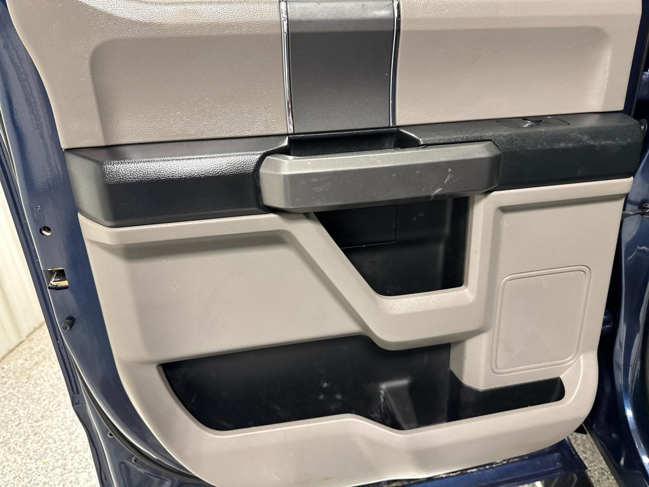 Ford F-150 4WD SuperCrew 157" XLT 2016