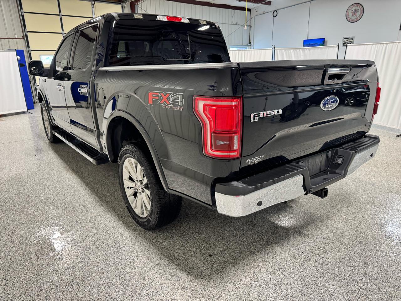 Ford F-150 Lariat 4WD SuperCrew 5.5' Box 2017