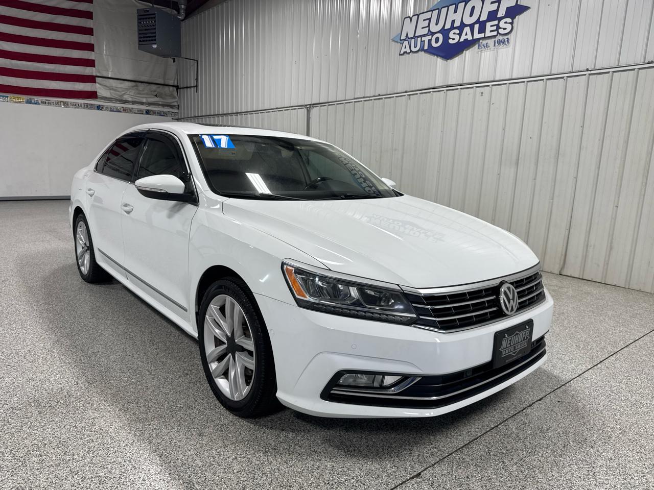 Volkswagen Passat 1.8T SEL Premium Auto 2017