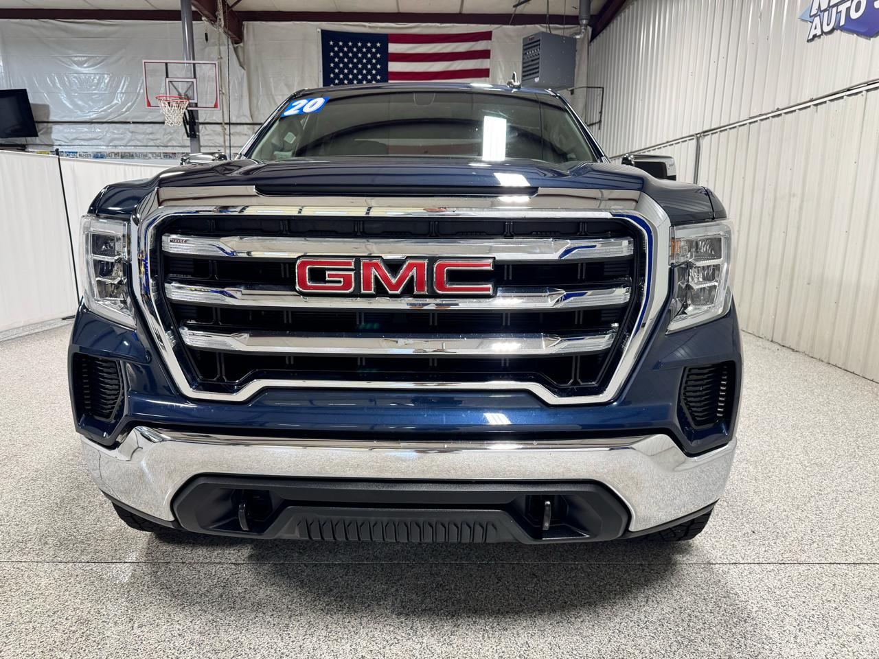 GMC Sierra 1500 4WD Crew Cab 147" SLE 2020