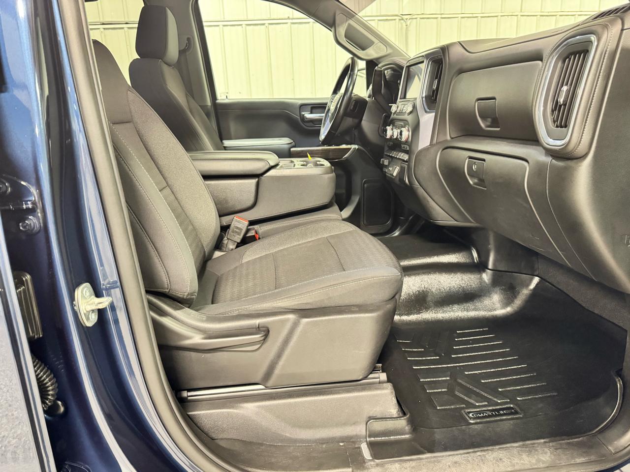 GMC Sierra 1500 4WD Crew Cab 147" SLE 2020