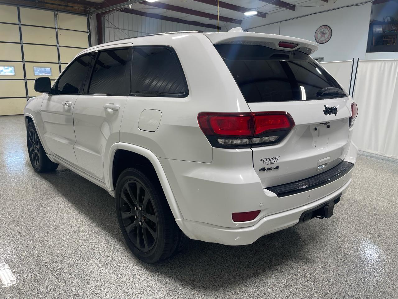 Jeep Grand Cherokee Altitude 4x4 *Ltd Avail* 2017