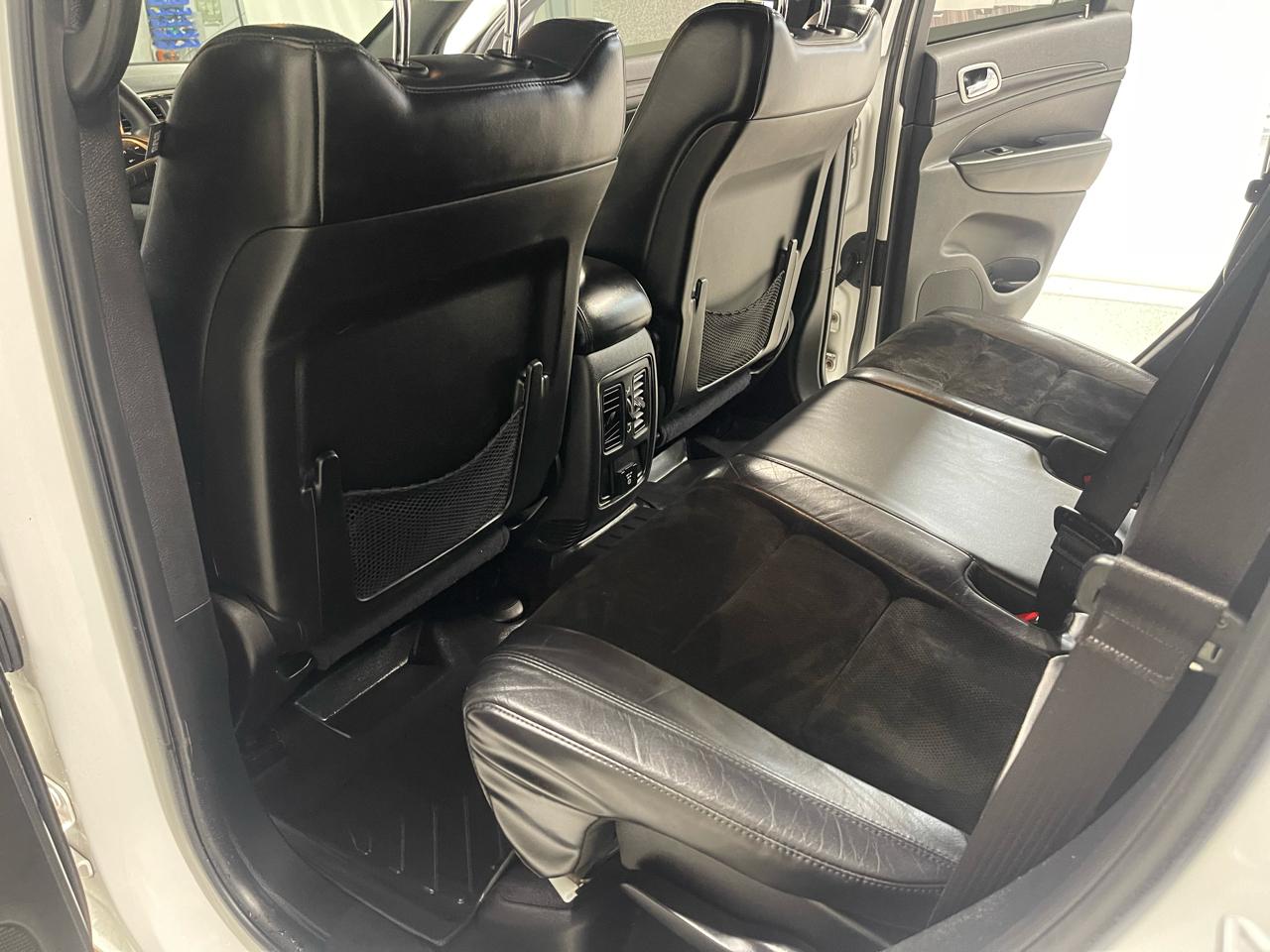 Jeep Grand Cherokee Altitude 4x4 *Ltd Avail* 2017