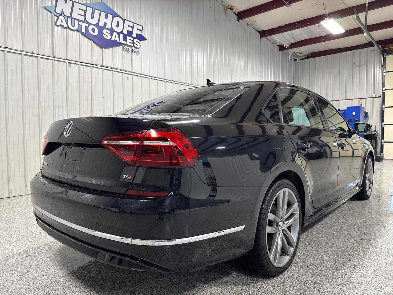 Volkswagen Passat 2.0T S Auto 2018