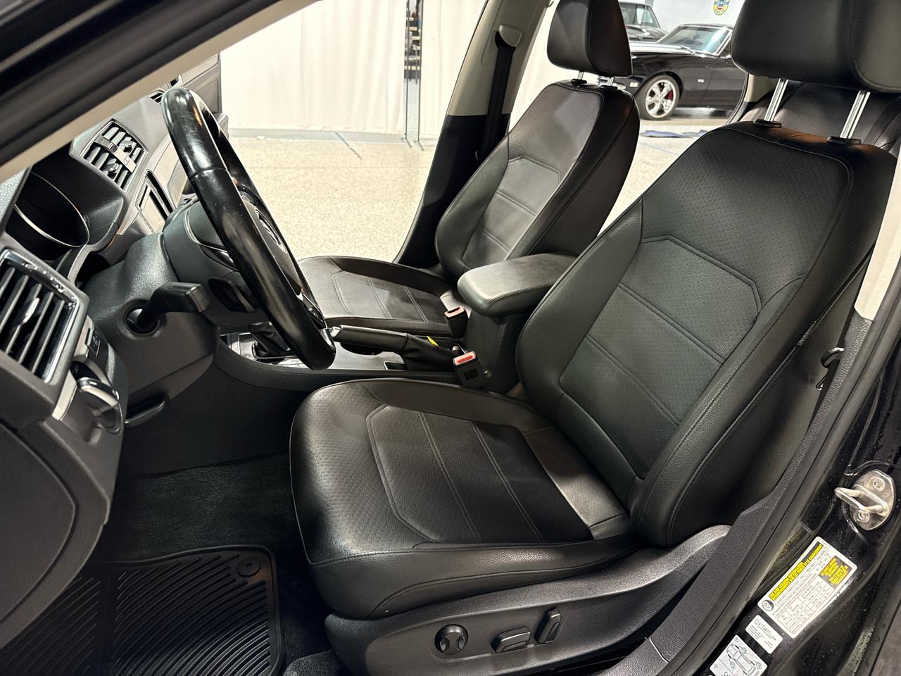 Volkswagen Passat 2.0T S Auto 2018