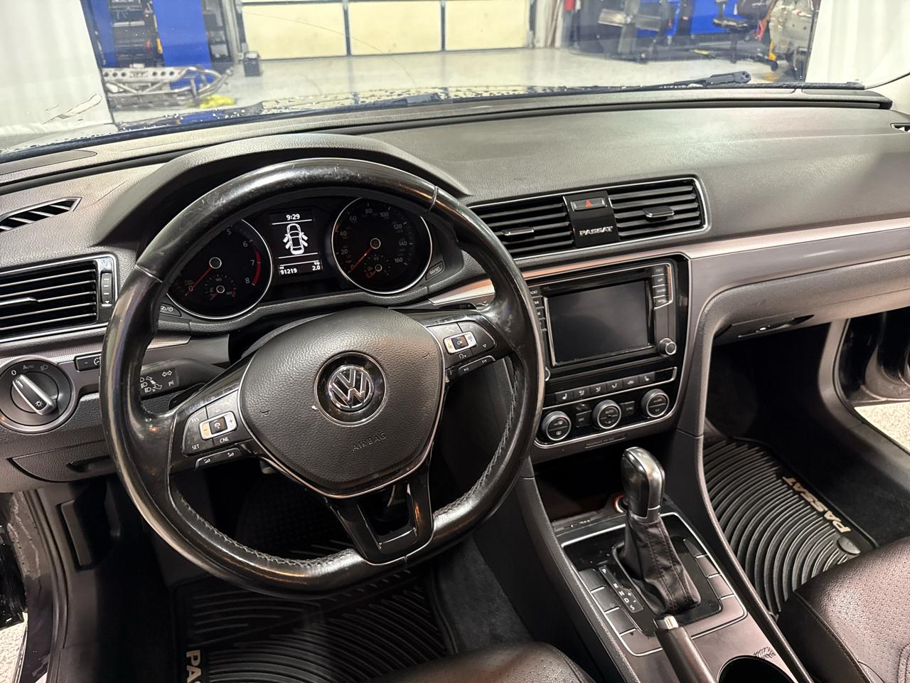 Volkswagen Passat 2.0T S Auto 2018
