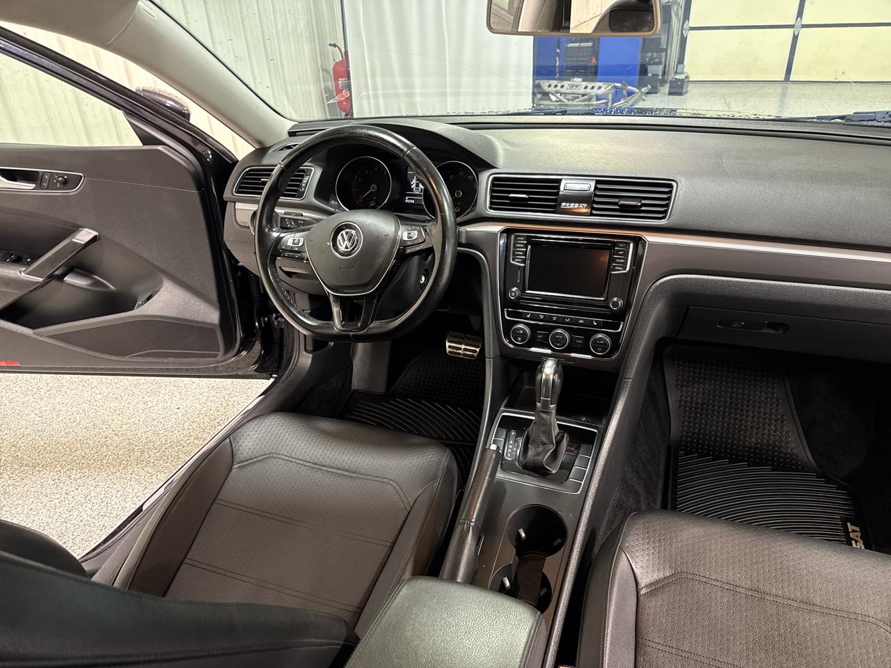 Volkswagen Passat 2.0T S Auto 2018