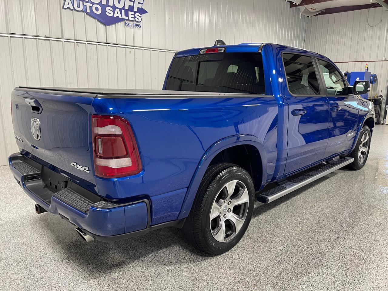 RAM 1500 Laramie 4x4 Crew Cab 5'7" Box 2019