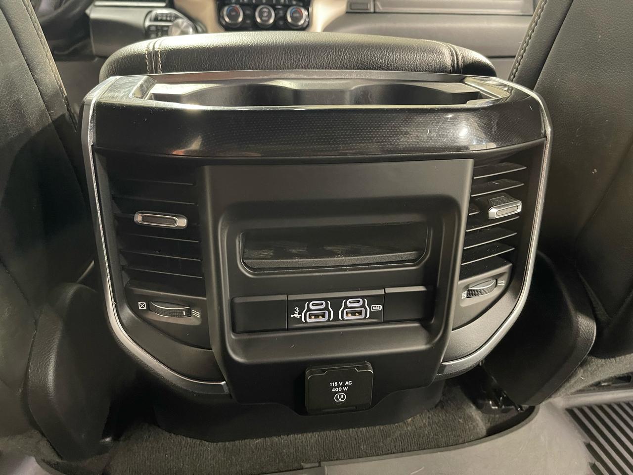 RAM 1500 Laramie 4x4 Crew Cab 5'7" Box 2019