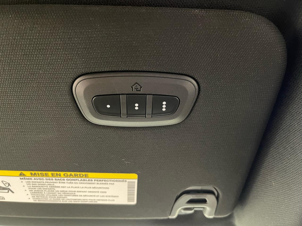 RAM 1500 Laramie 4x4 Crew Cab 5'7" Box 2019