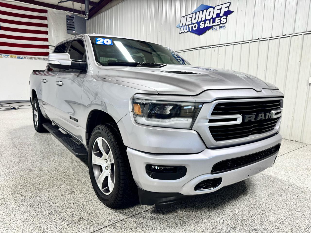 RAM 1500 Sport 4x4 Crew Cab 5'7" Box 2020