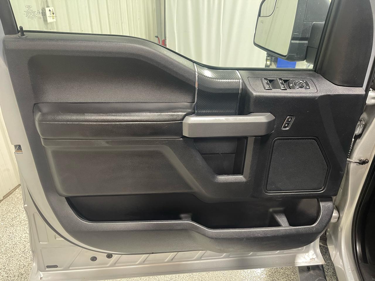 Ford F-150 XLT 4WD SuperCrew 6.5' Box 2018