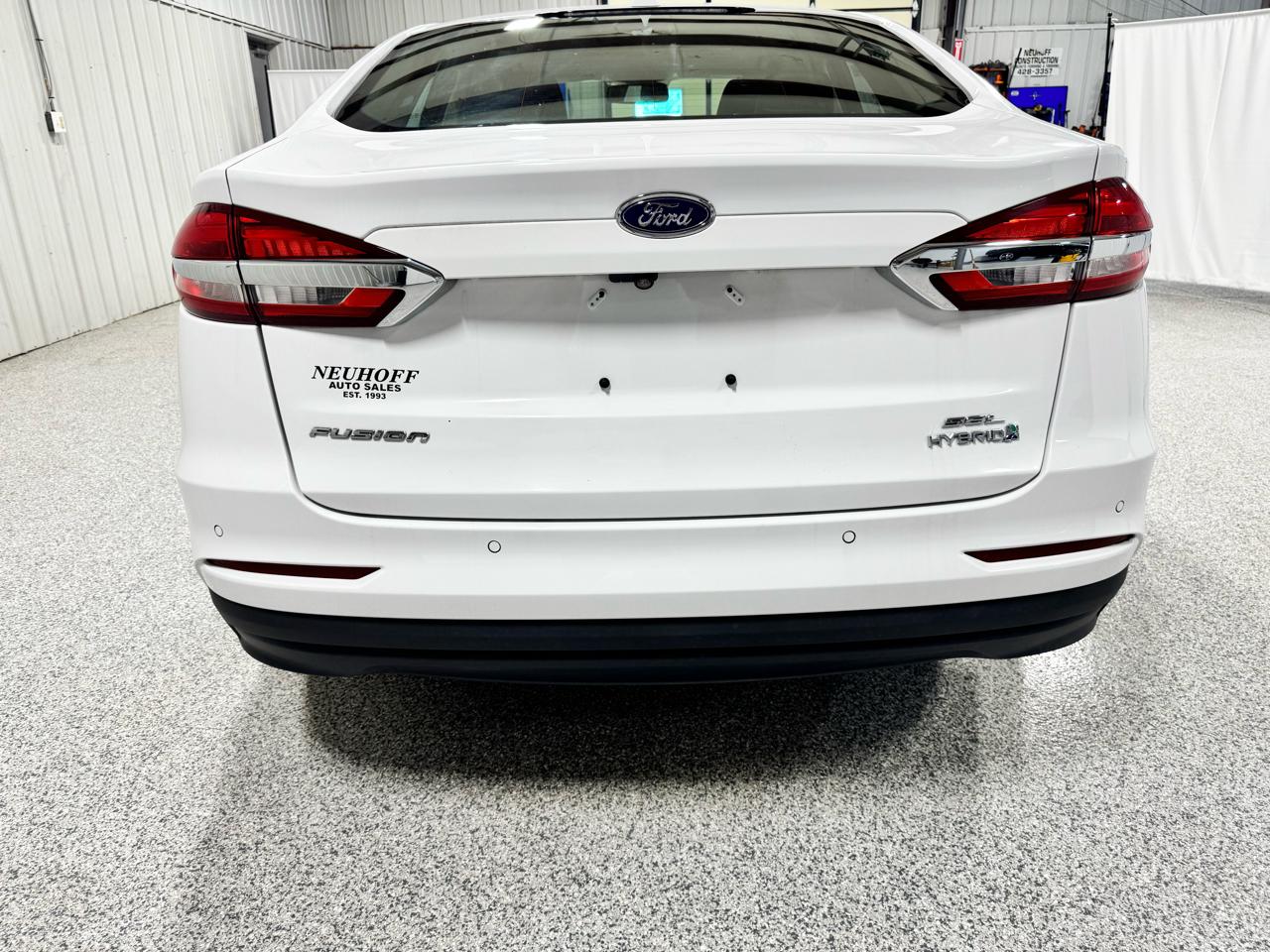 Ford Fusion Hybrid SEL FWD 2019