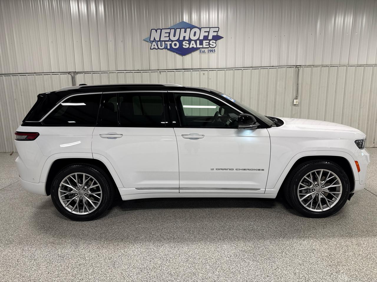 2023 Jeep Grand Cherokee 4xe Summit 4x4