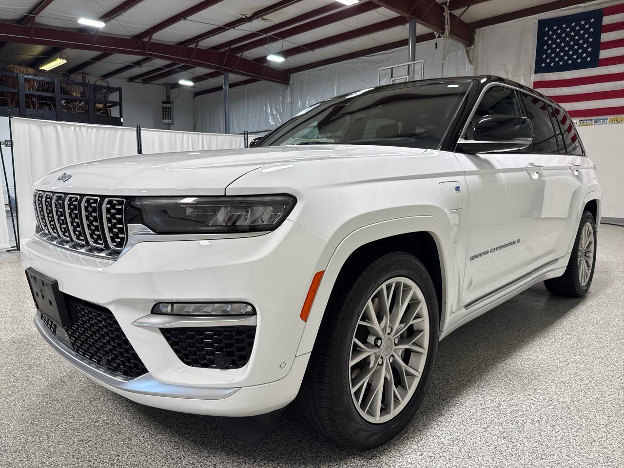 Jeep Grand Cherokee 4xe Summit 4x4 2023