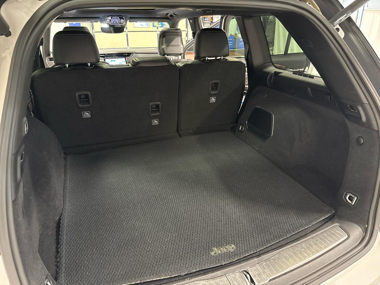 Jeep Grand Cherokee 4xe Summit 4x4 2023