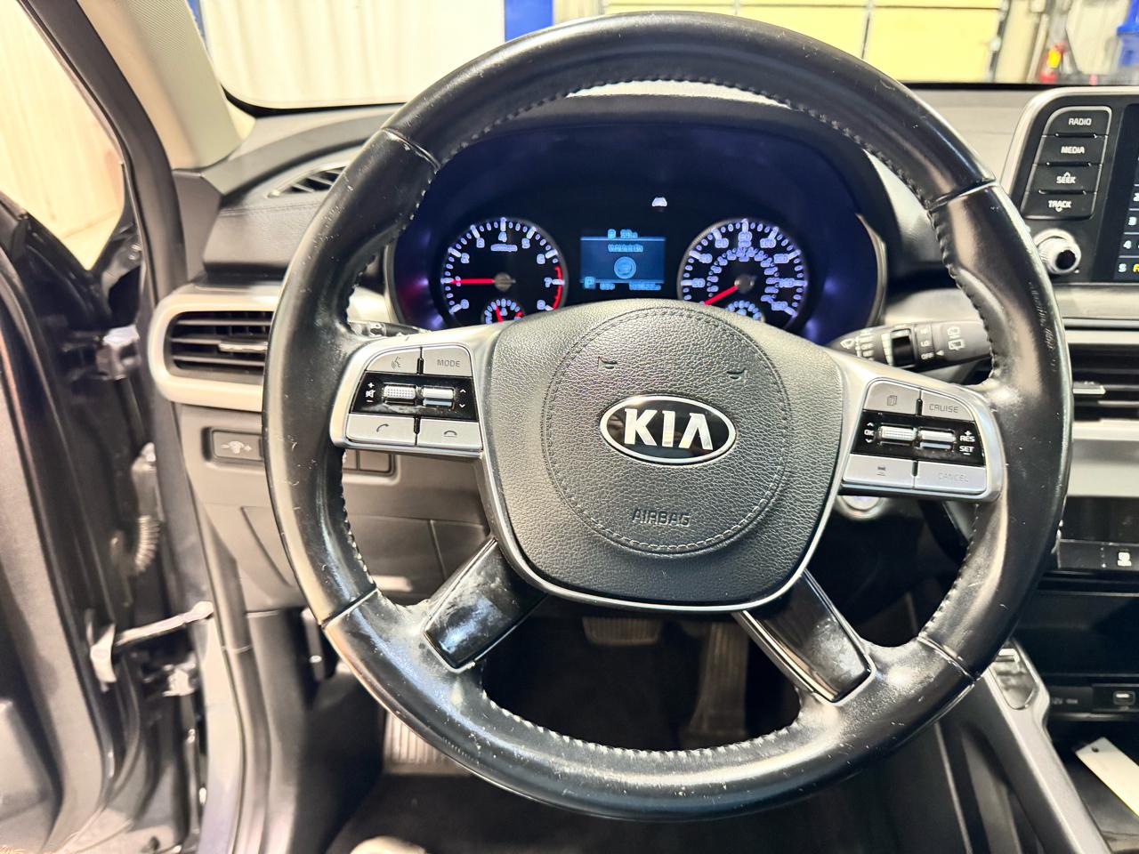 Kia Telluride S FWD 2020