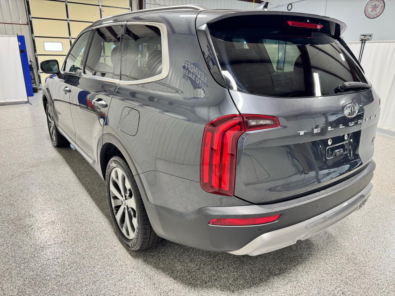 Kia Telluride S FWD 2020