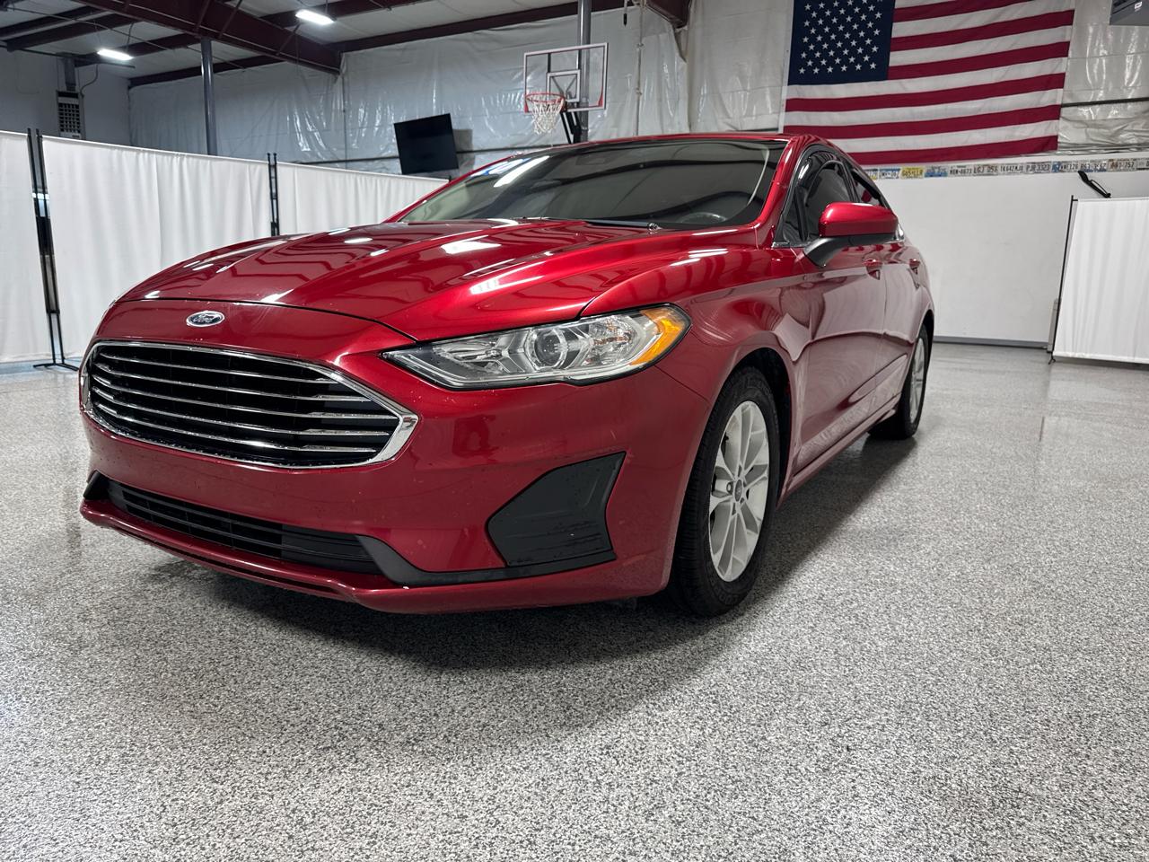 Ford Fusion SE FWD 2020