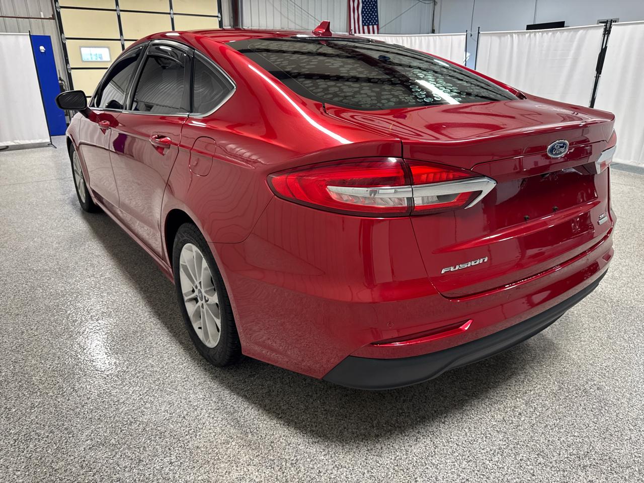 Ford Fusion SE FWD 2020