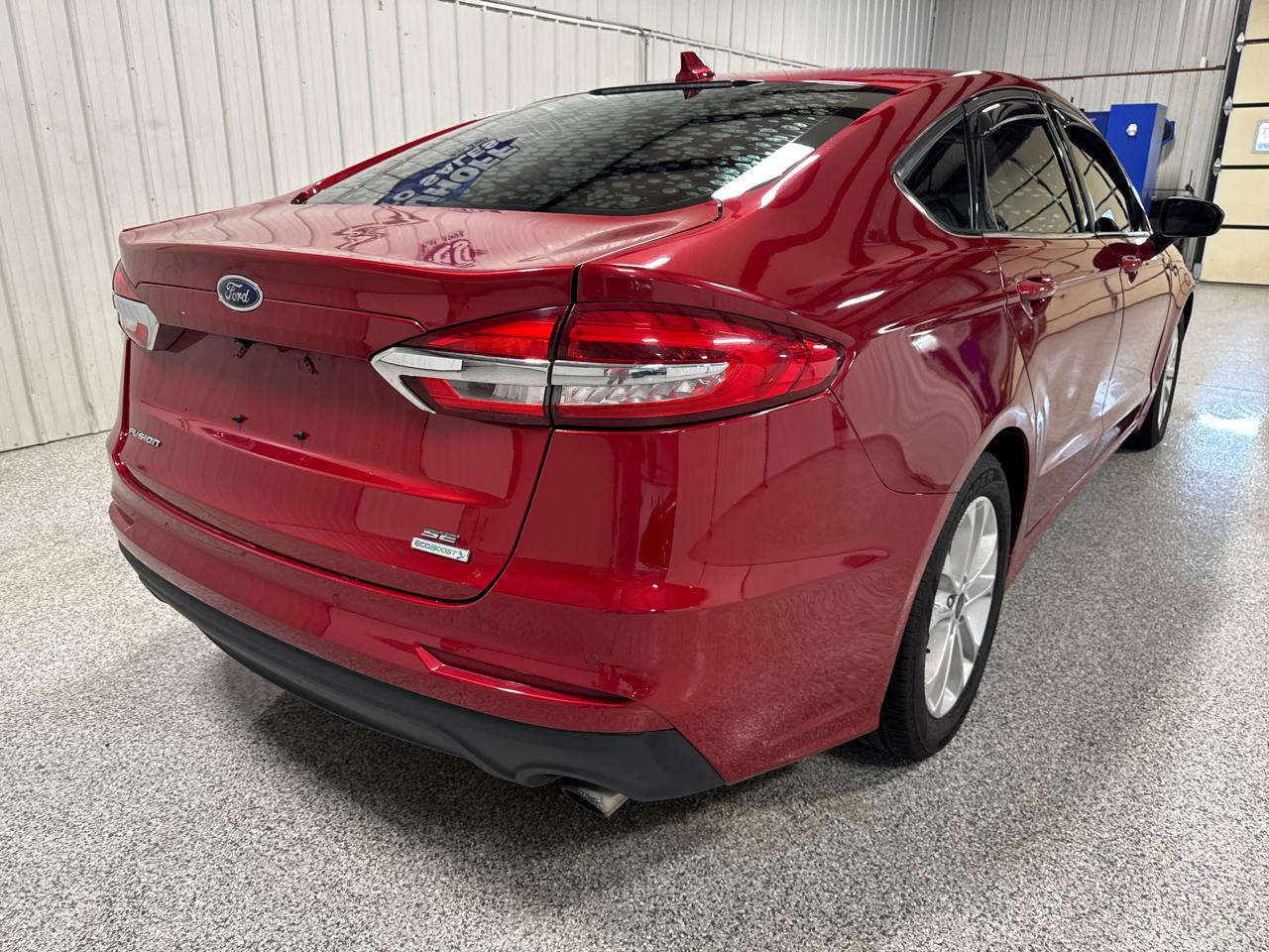 Ford Fusion SE FWD 2020