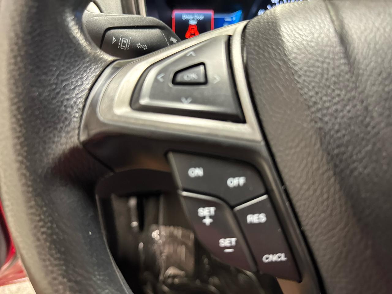 Ford Fusion SE FWD 2020