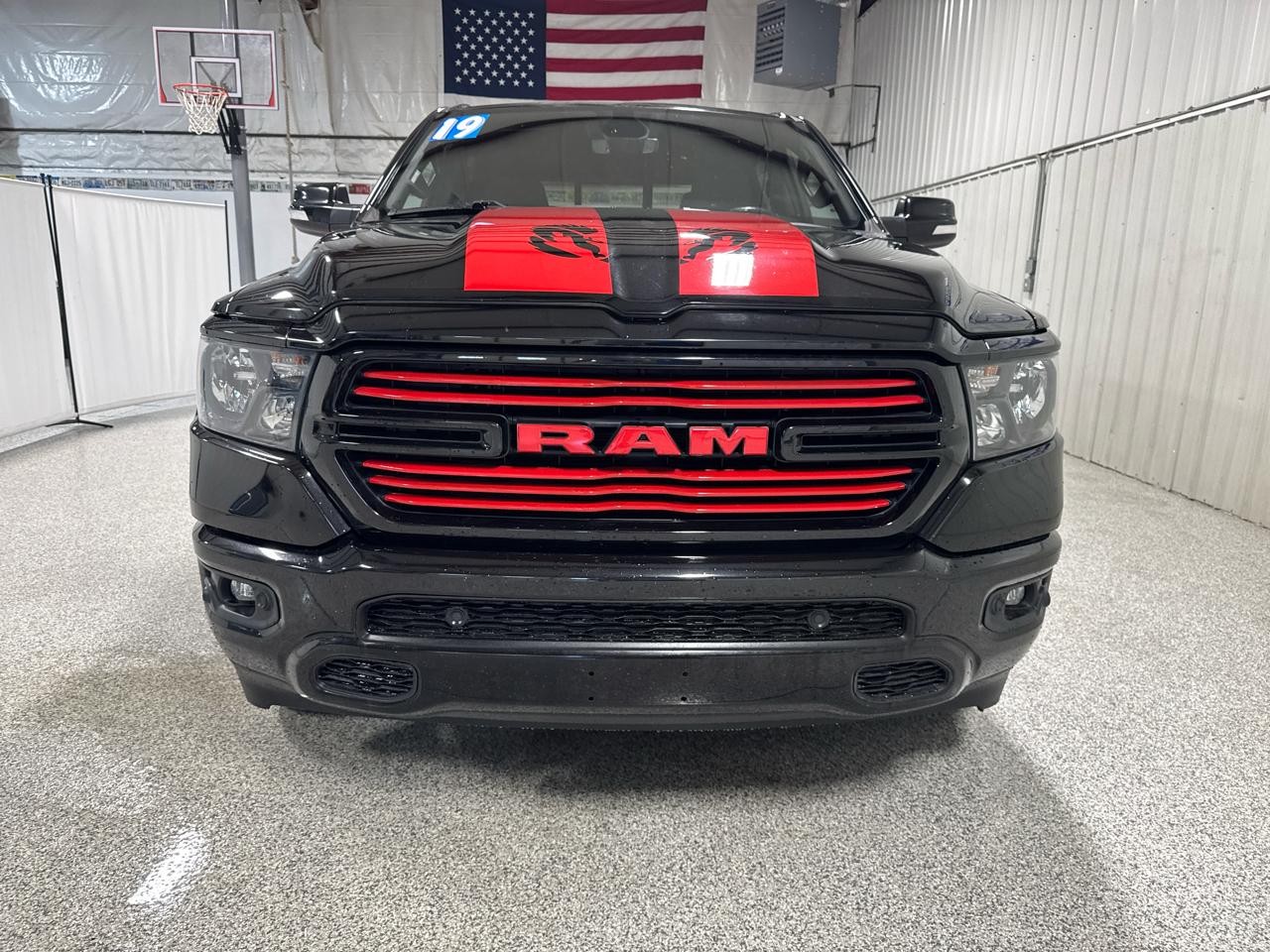 RAM 1500 Big Horn/Lone Star 4x4 Crew Cab 5'7" Box 2019
